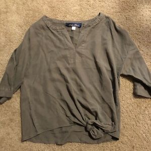 Never Worn Francesca Green Top